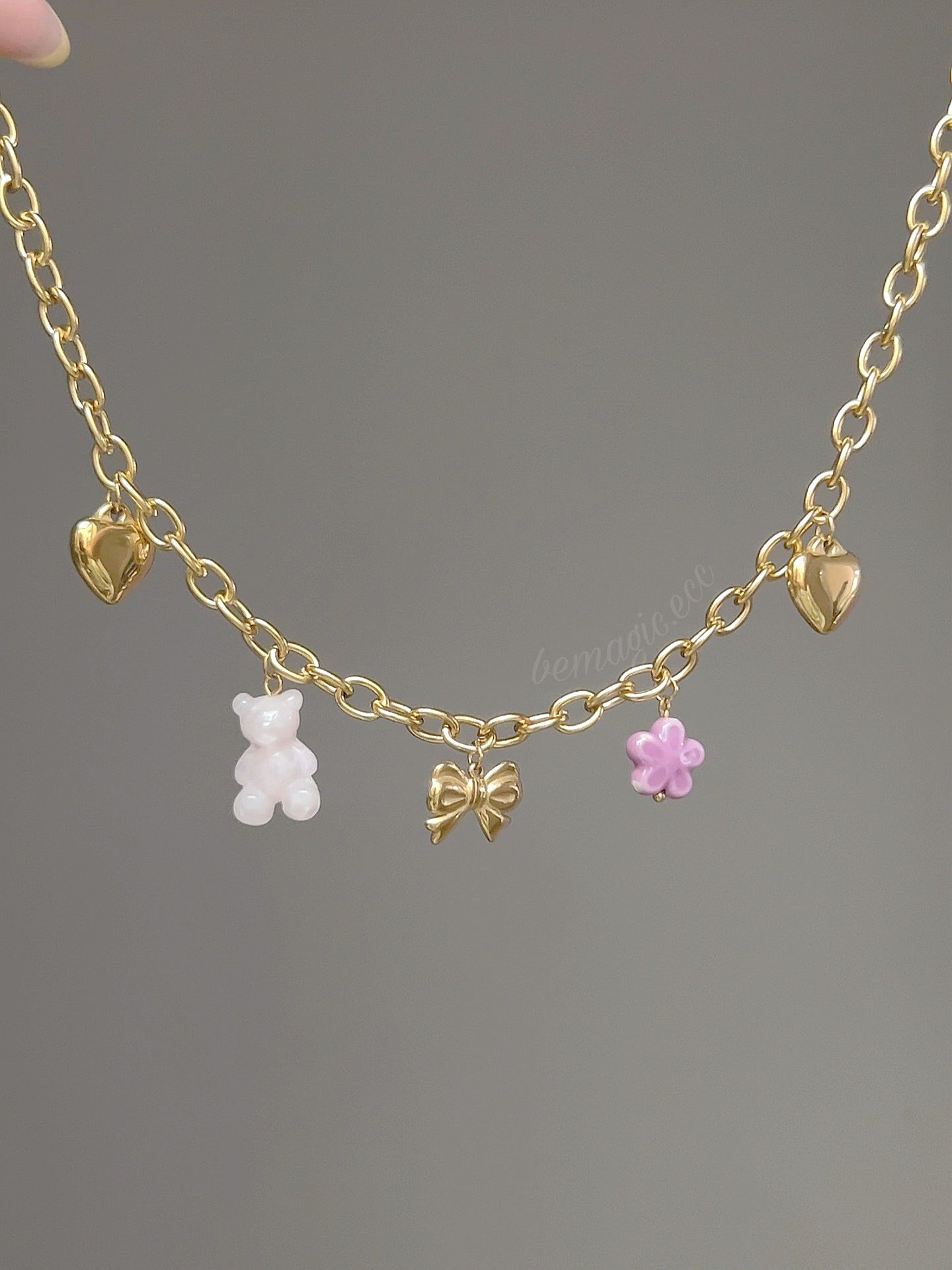 My name is pink 💖🎀🌸 (charm necklace)