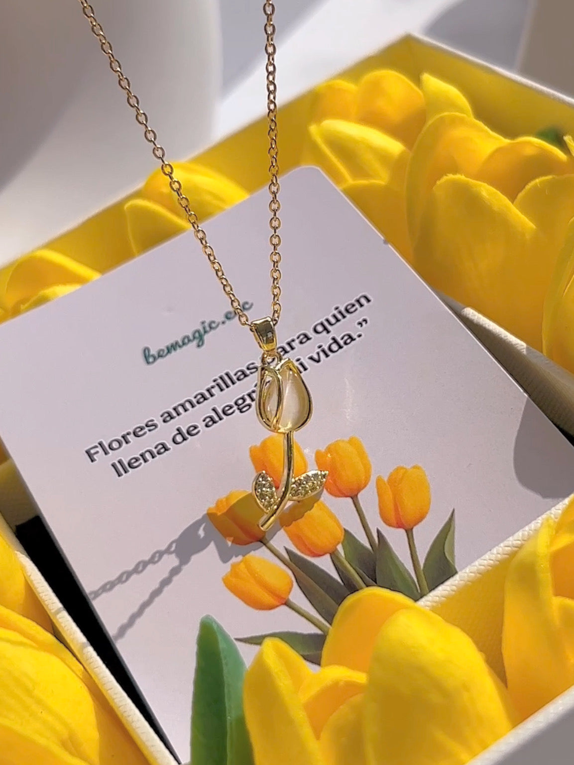 Premium Box Tulipanes Amarillos💛🐝