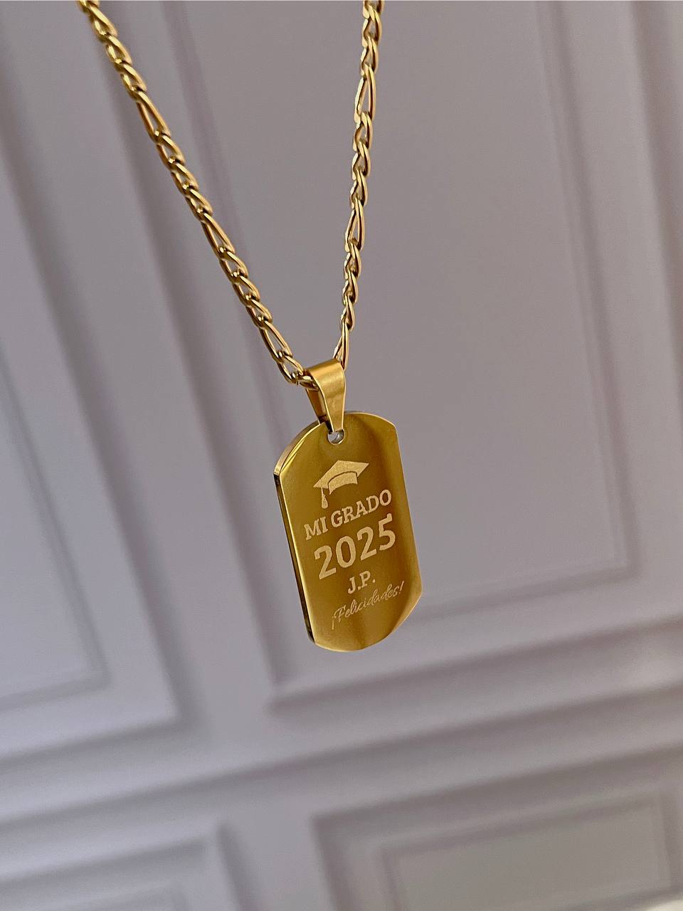 Cadena "Mi Grado" Rectangular Dorado/Plateado 20x40mm