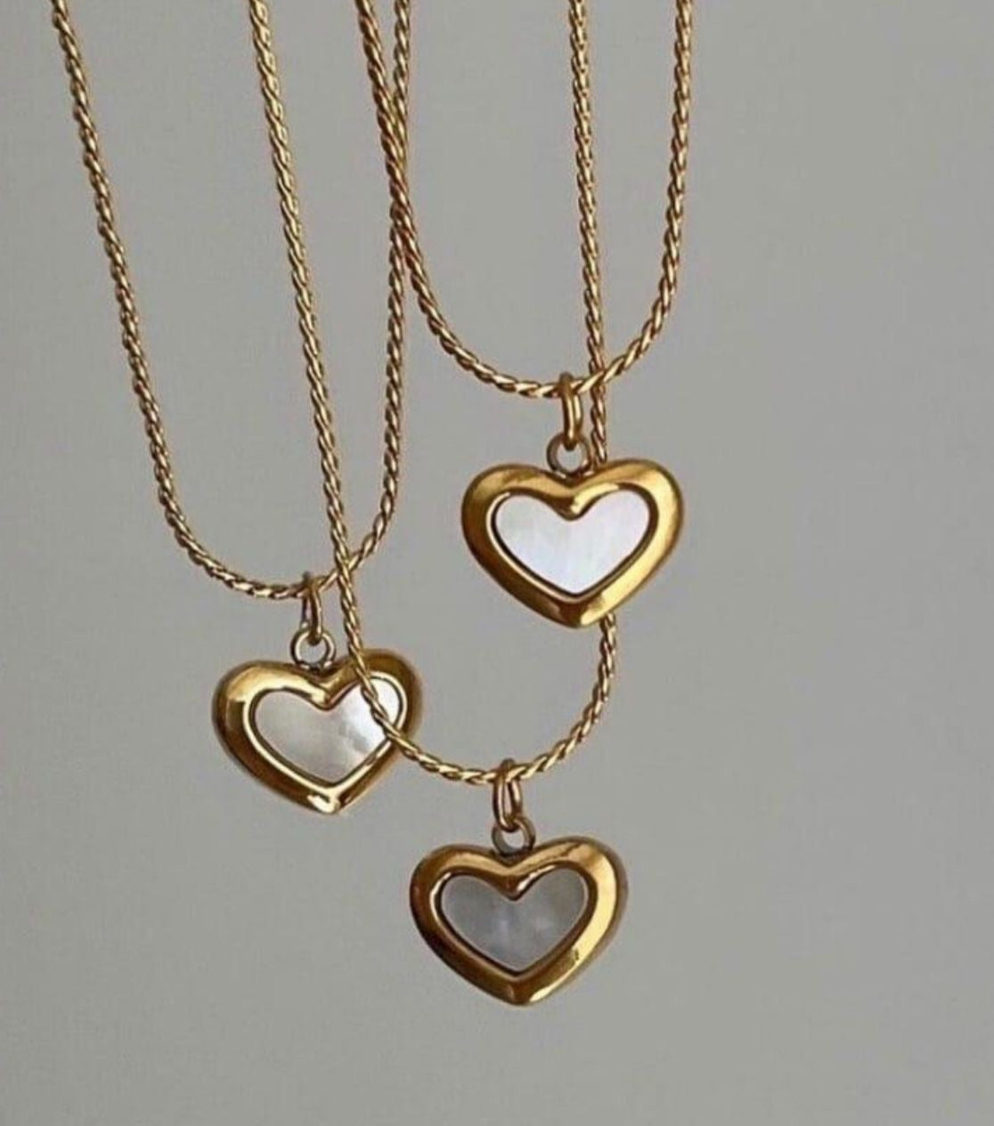 White Heart necklace