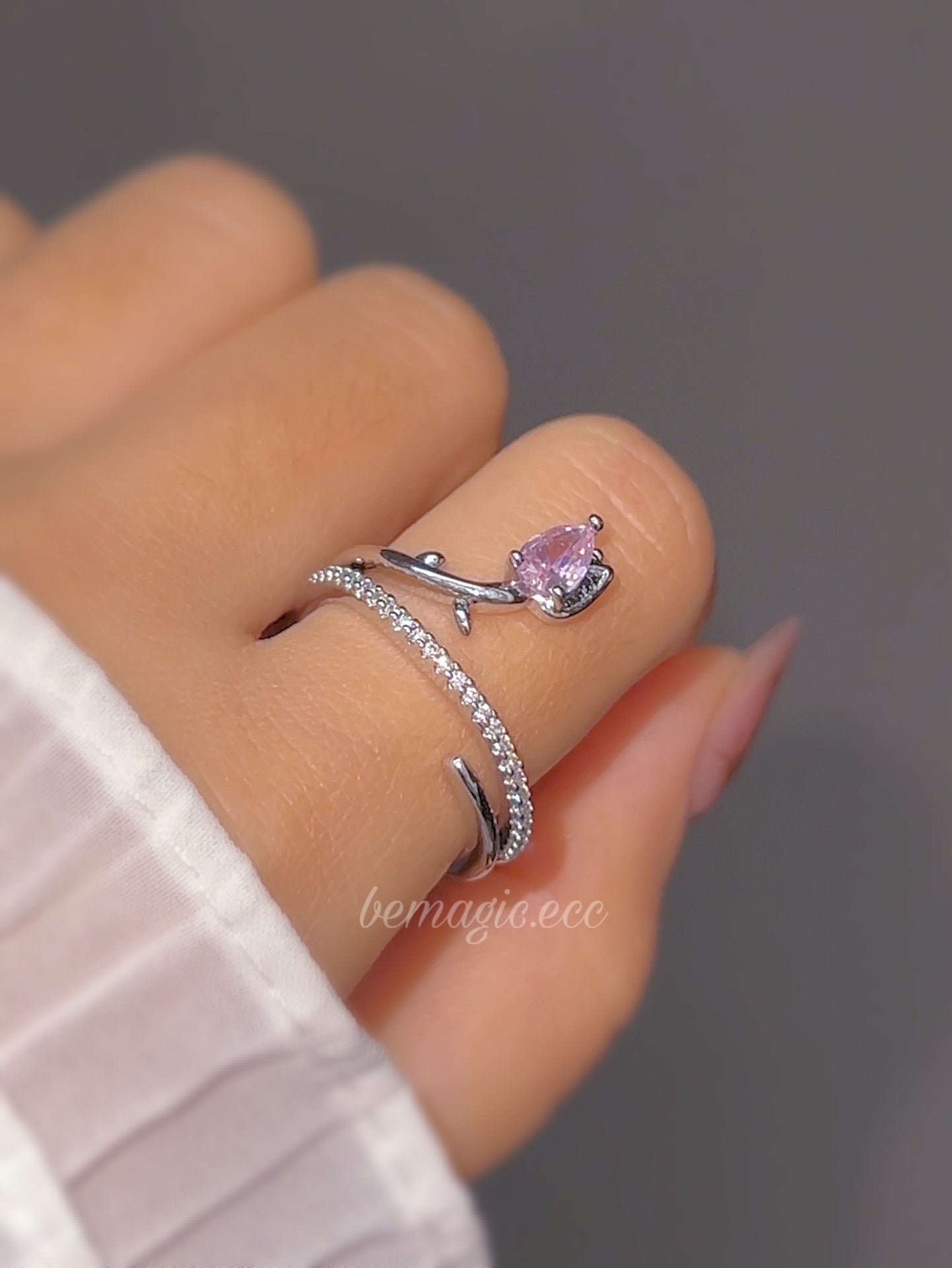 Anillo Tulipán lover 💍🌷 ajustable