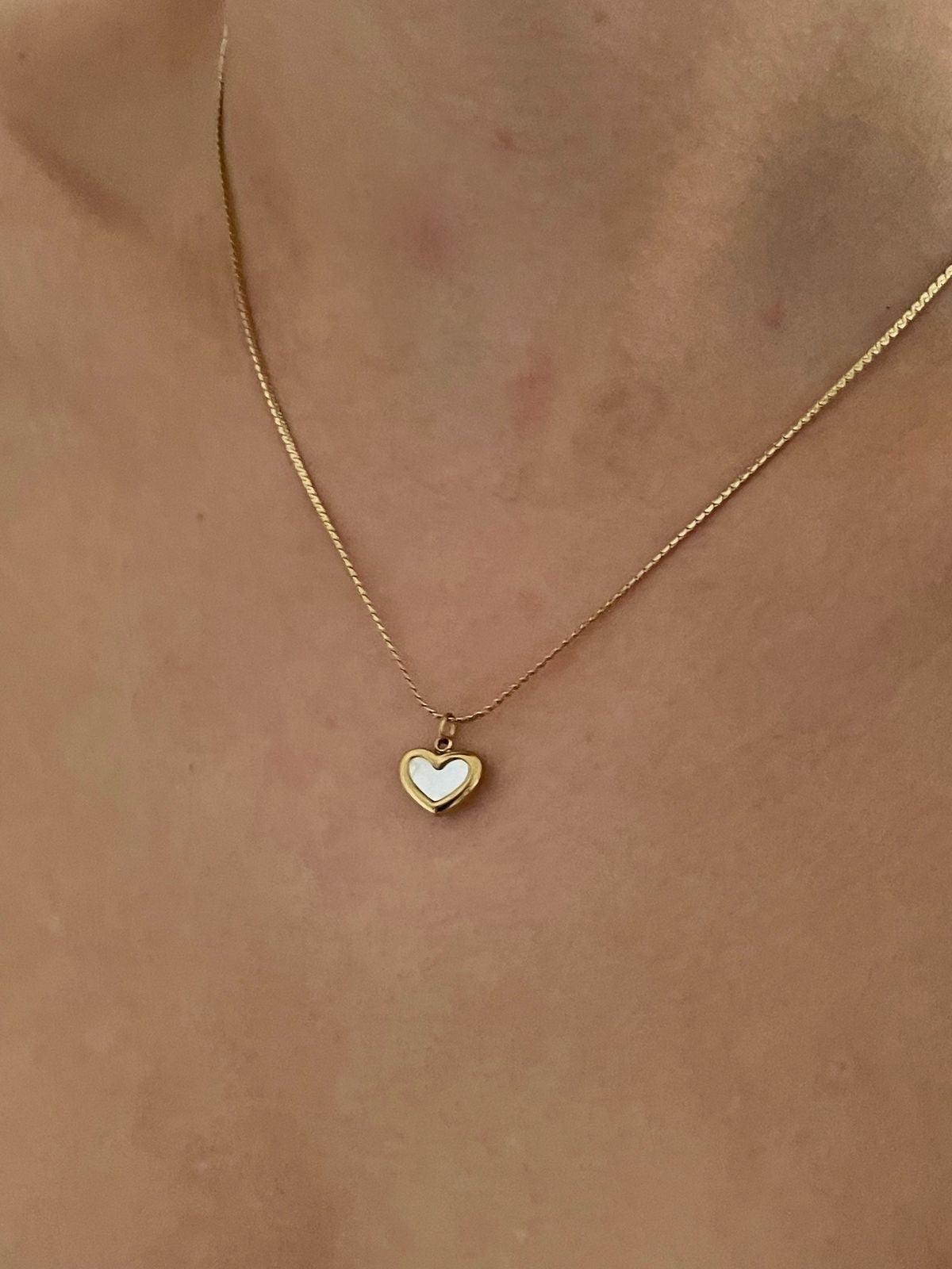 White Heart necklace