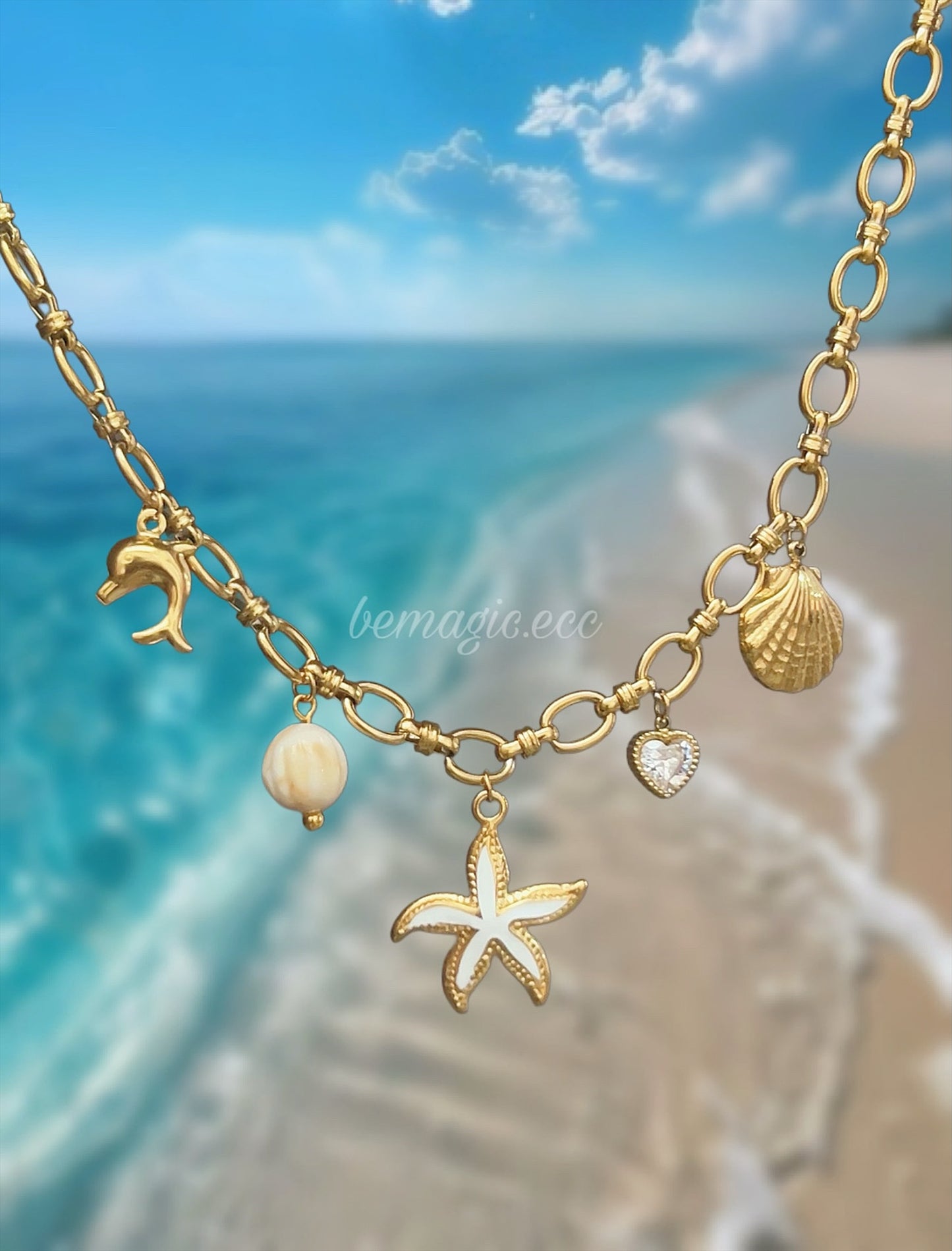 Summer Olivia Necklace 🩵🌊🐚