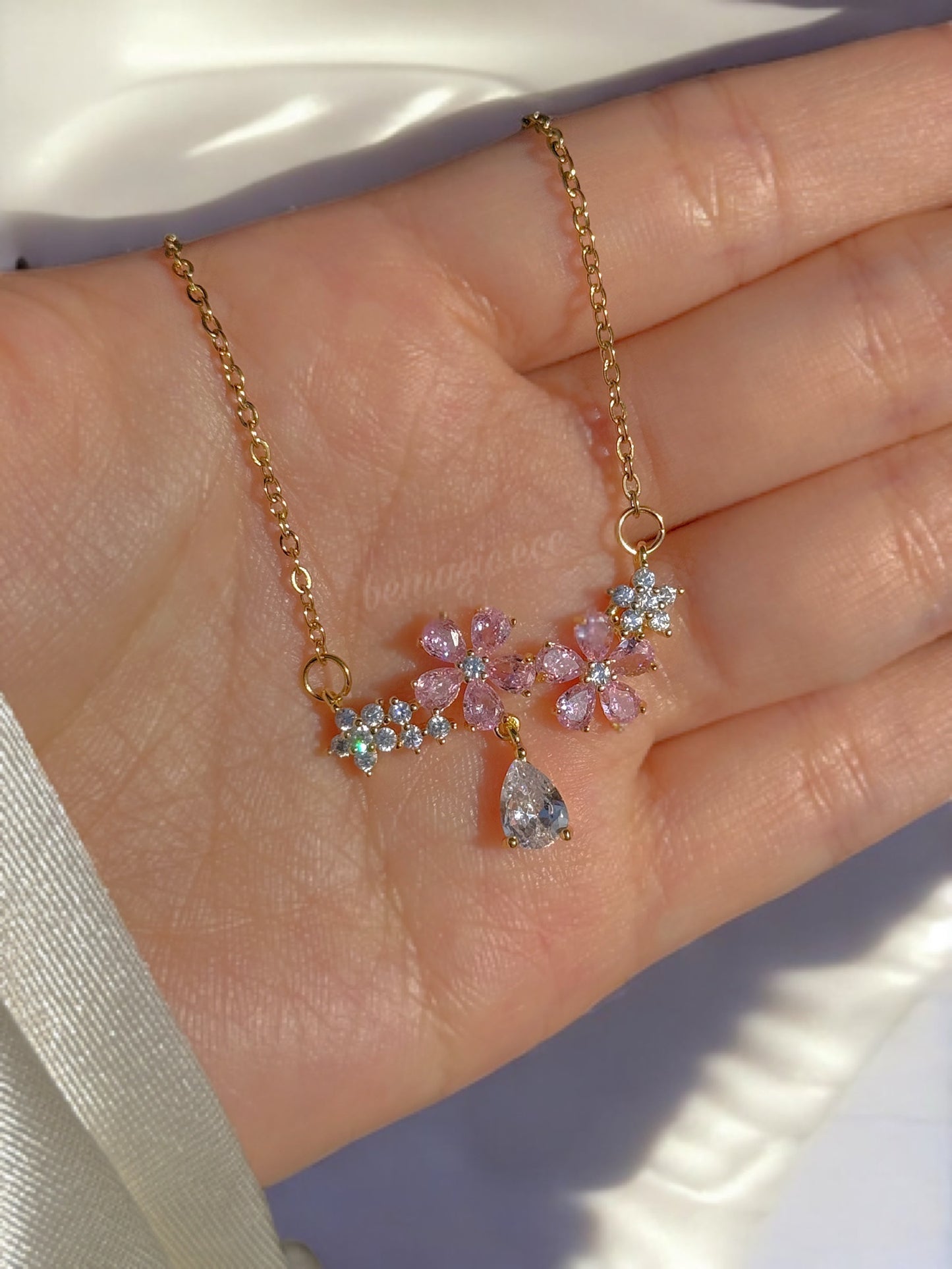 Collar encantada 🌸✨