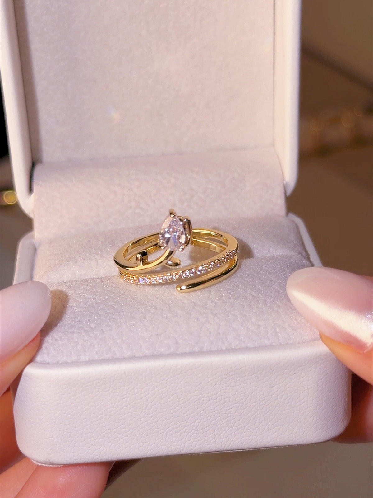 Anillo Tulipan Cristal 🌷✨