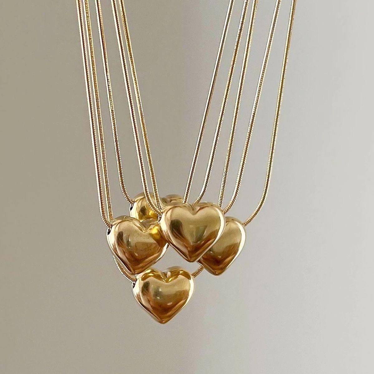 Trendy heart collar♥️