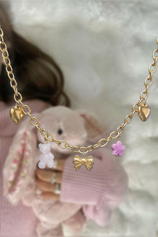My name is pink 💖🎀🌸 (charm necklace)