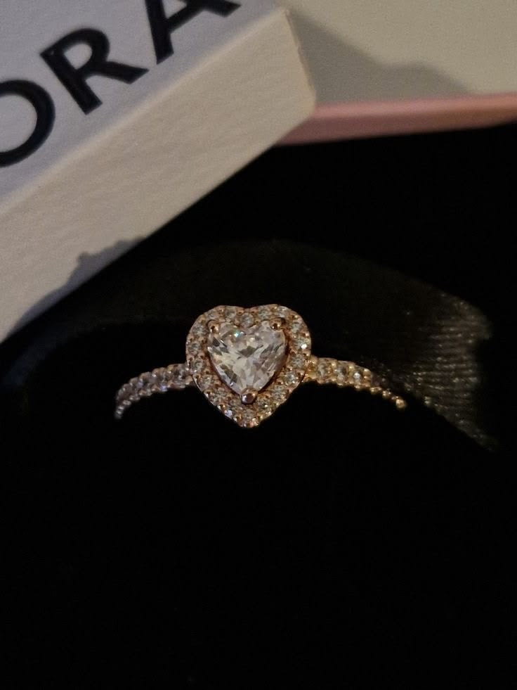 Anillo corazón promesa 💍🤍 dorado y blanco/ Plata 925