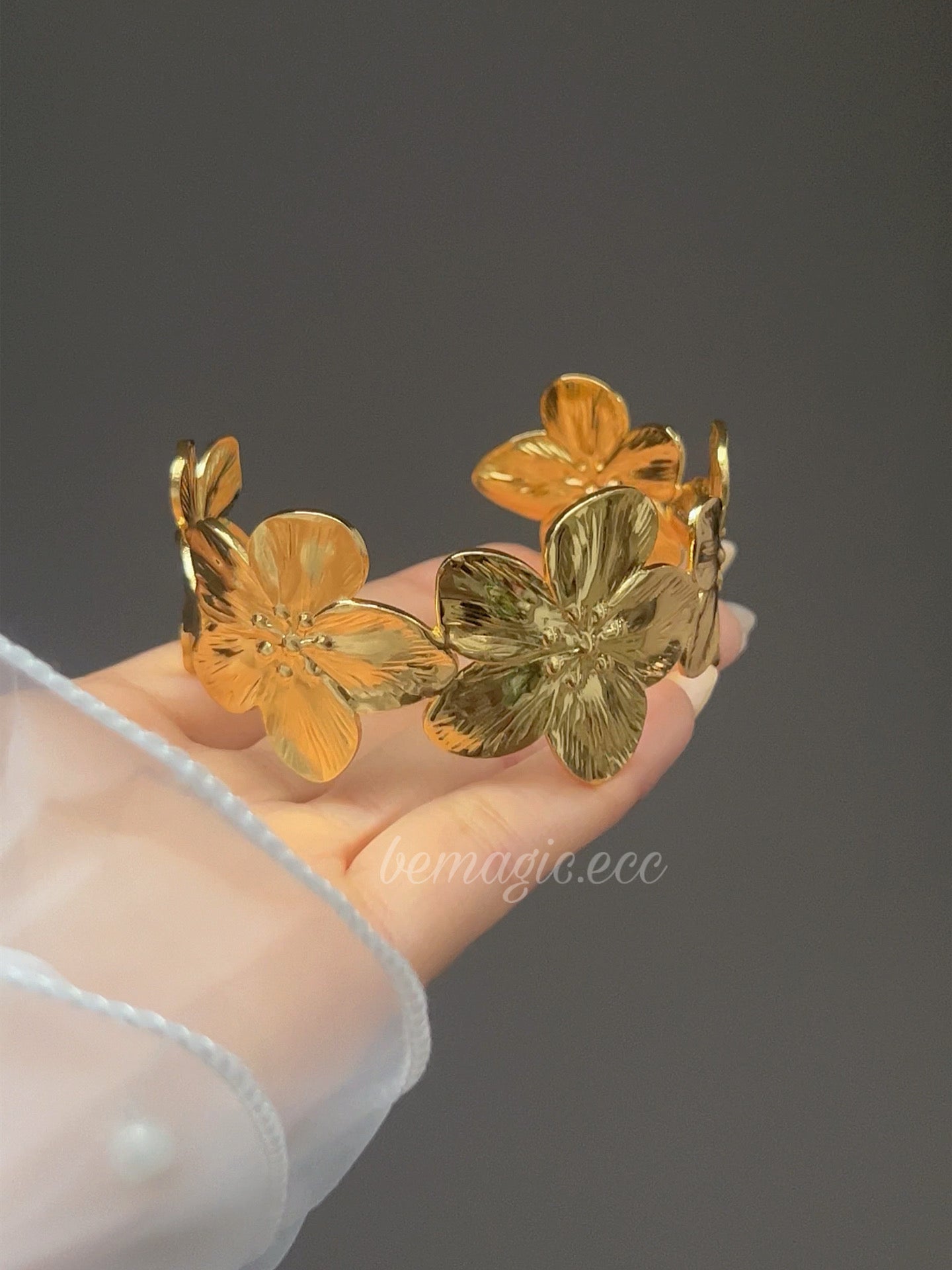 Hawaian Brazalete flower Chunky ✨🌸