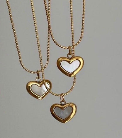White Heart necklace