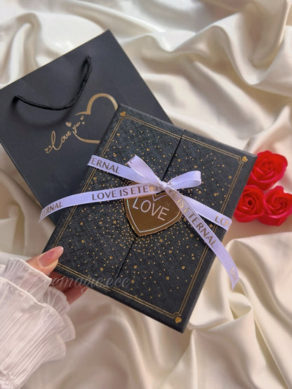 Set tulips for Valentines in Red ♥️🌷