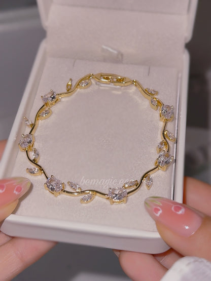 Brazalete de tulipanes Cristal ✨🌷