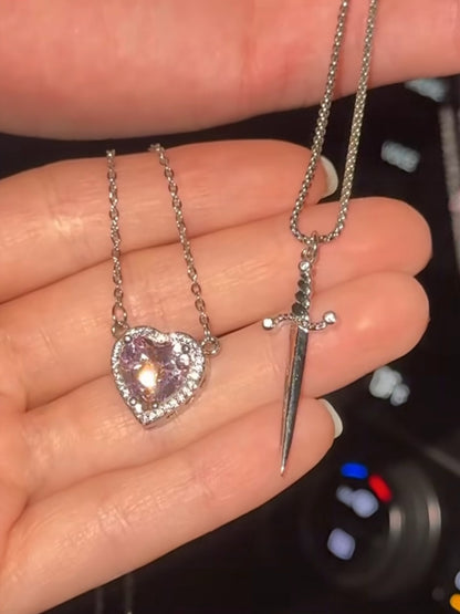 Collares corazón y espada Rapunzel/ enredados💘