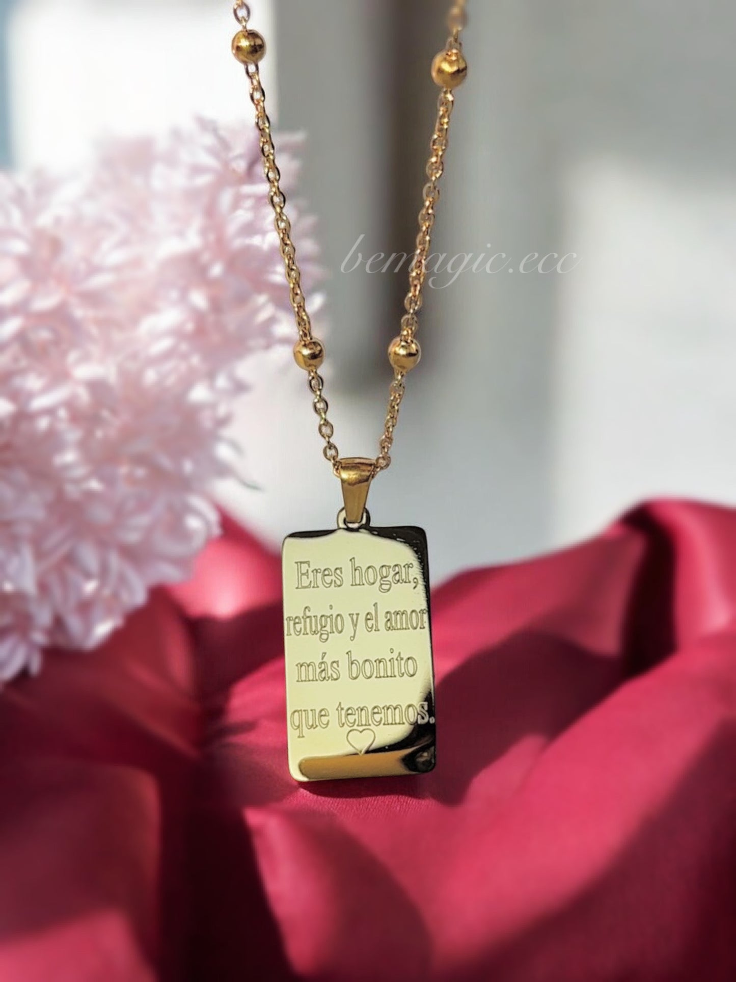 Collar Mamá eres Armonía - Caja especial 💕